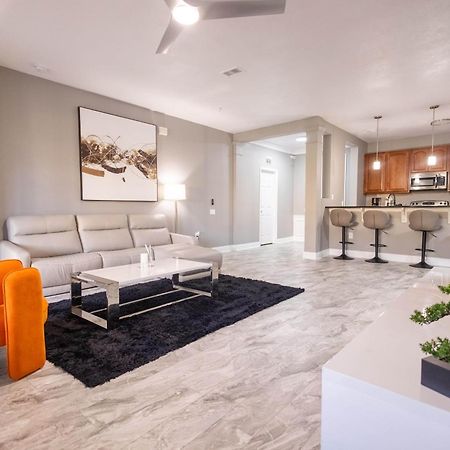 Disney Parks- International Dr - Orlando Luxury Condominium- Fully Equipped - 3Bed & 2 Bath- Eksteriør billede