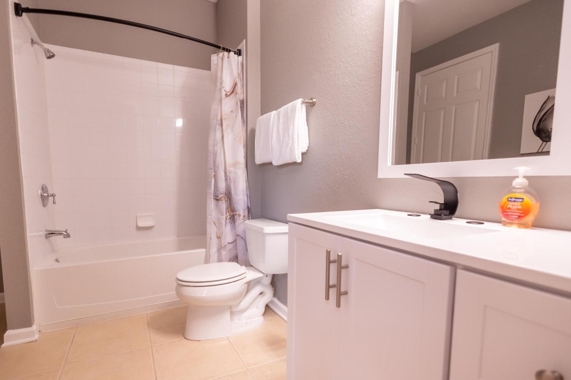 Disney Parks- International Dr - Orlando Luxury Condominium- Fully Equipped - 3Bed & 2 Bath- Eksteriør billede